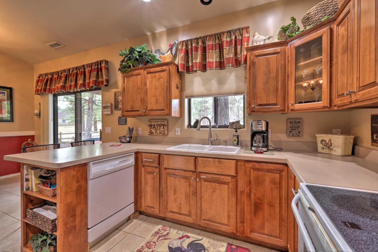 Arizona Home With Patio, Fire Pit And Gas Grill 윌리엄스 외부 사진